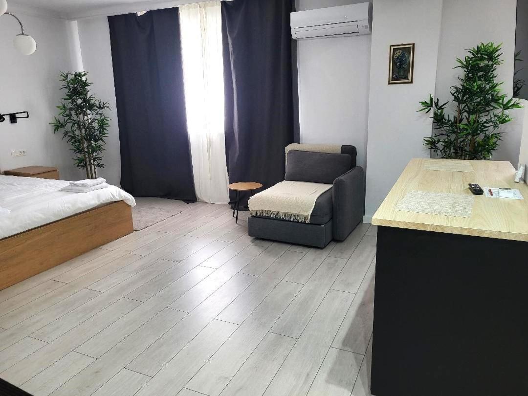 Parliament City Studios Bucarest Extérieur photo